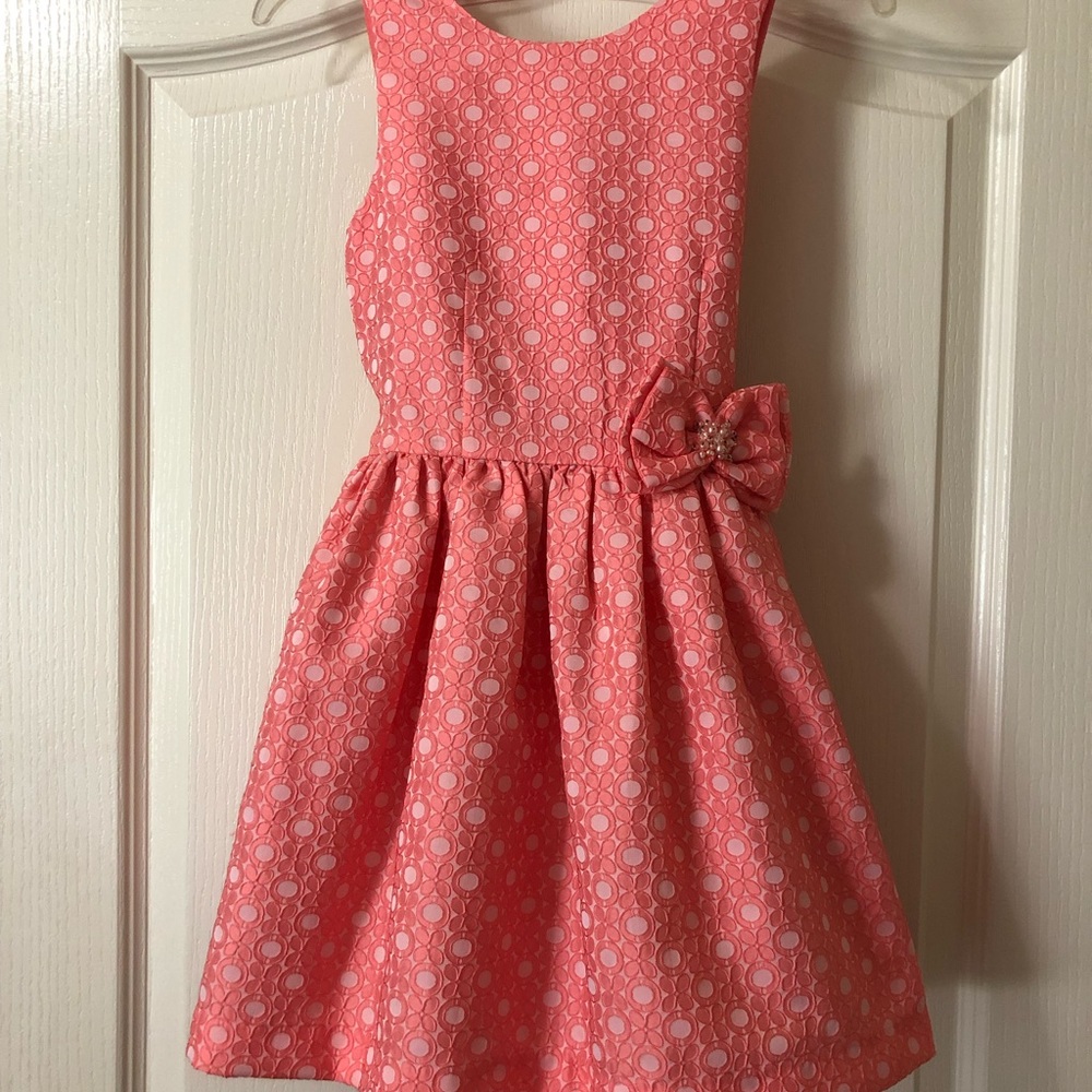 Dress girls size 6 salmon pink with stoned bow!
